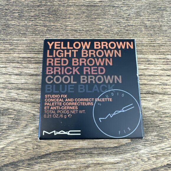 MAC Dark Concealer Palette Studio Fix Conceal And Correct Extra Deep Brand New - Picture 1 of 6